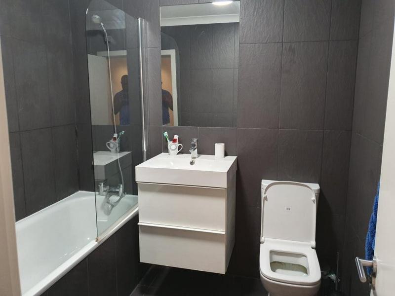 Double Room With Shared Bathroom 伦敦 外观 照片
