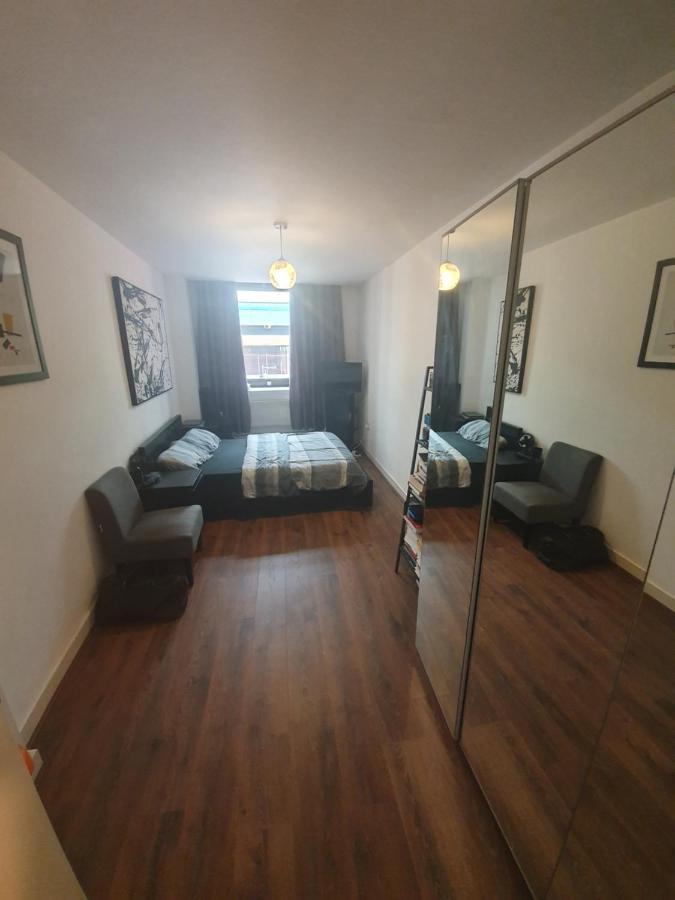 Double Room With Shared Bathroom 伦敦 外观 照片